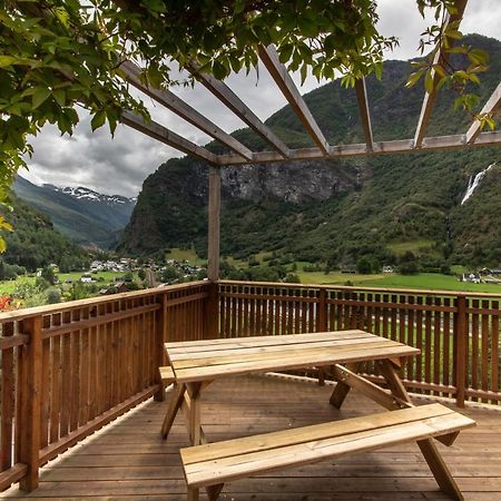 Panoramic Terrace, Huge Rain Shower And Cosy Lofts Flåm Εξωτερικό φωτογραφία