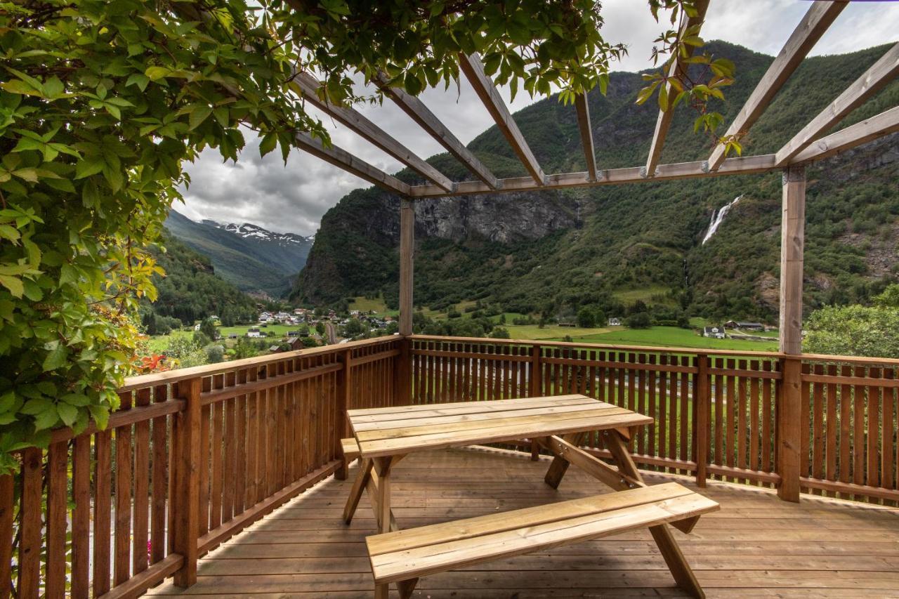 Panoramic Terrace, Huge Rain Shower And Cosy Lofts Flåm Εξωτερικό φωτογραφία